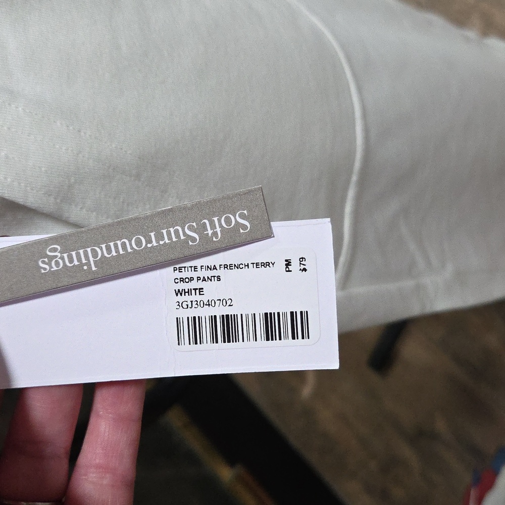 NWT SOFT SURROUNDINGS Fina French Terry Crop Pants - Picture 4 of 11